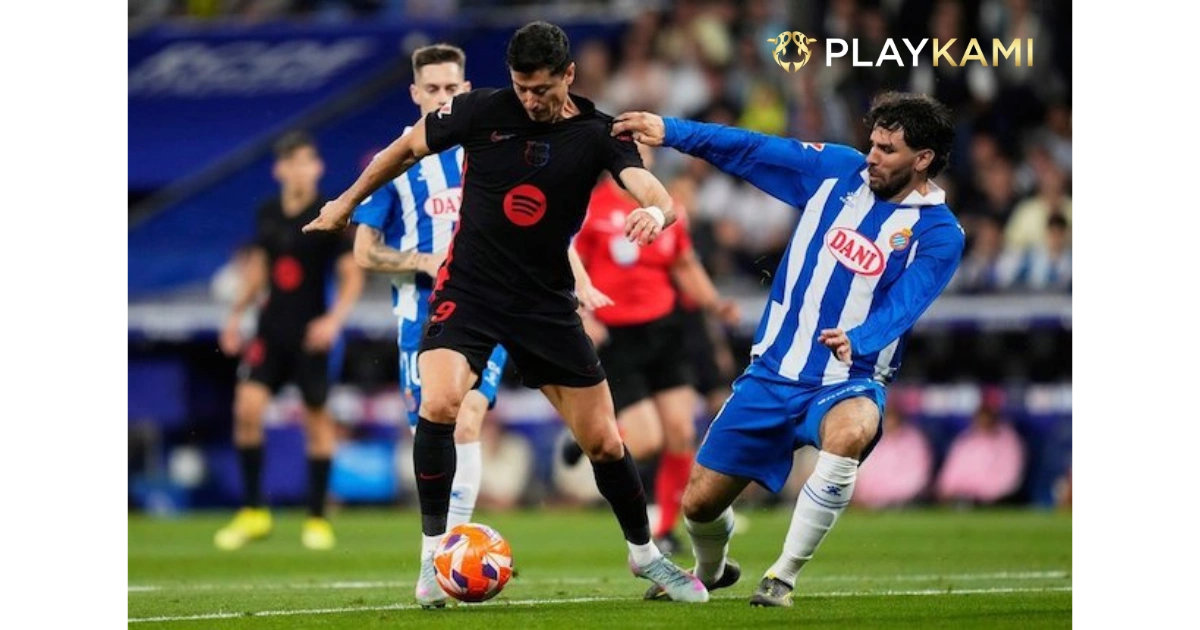 PlayKami Robert Lewandowski